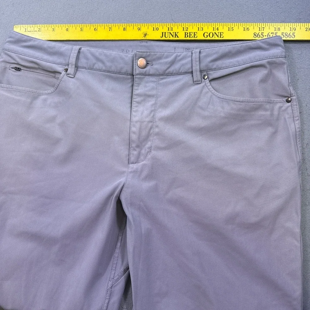 7 Diamonds Momentum Performance Shorts Mens 32 GRAY Stretch Golf Casual